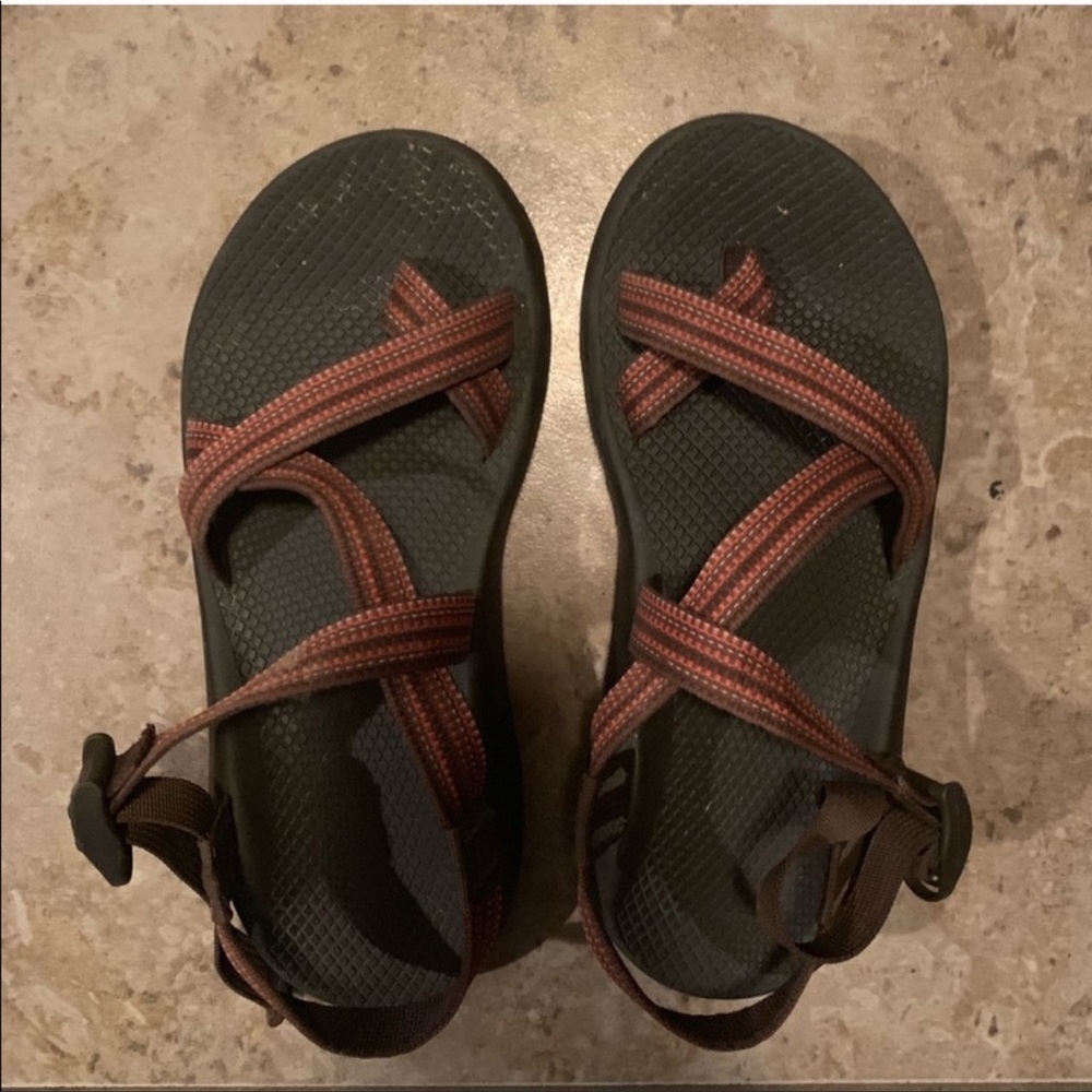 EUC Mens Chacos